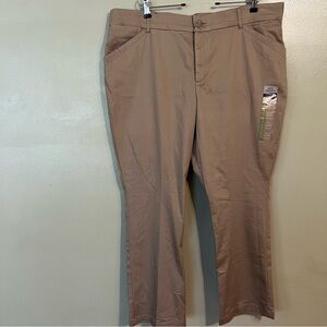 Lee Womens Plus Beige Flax Motion Comfort Waist Straight Pants  24W NWT